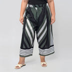 Printed Cropped Palazzo (Size L, Inside Leg Lenth 53 cm) - Chevron