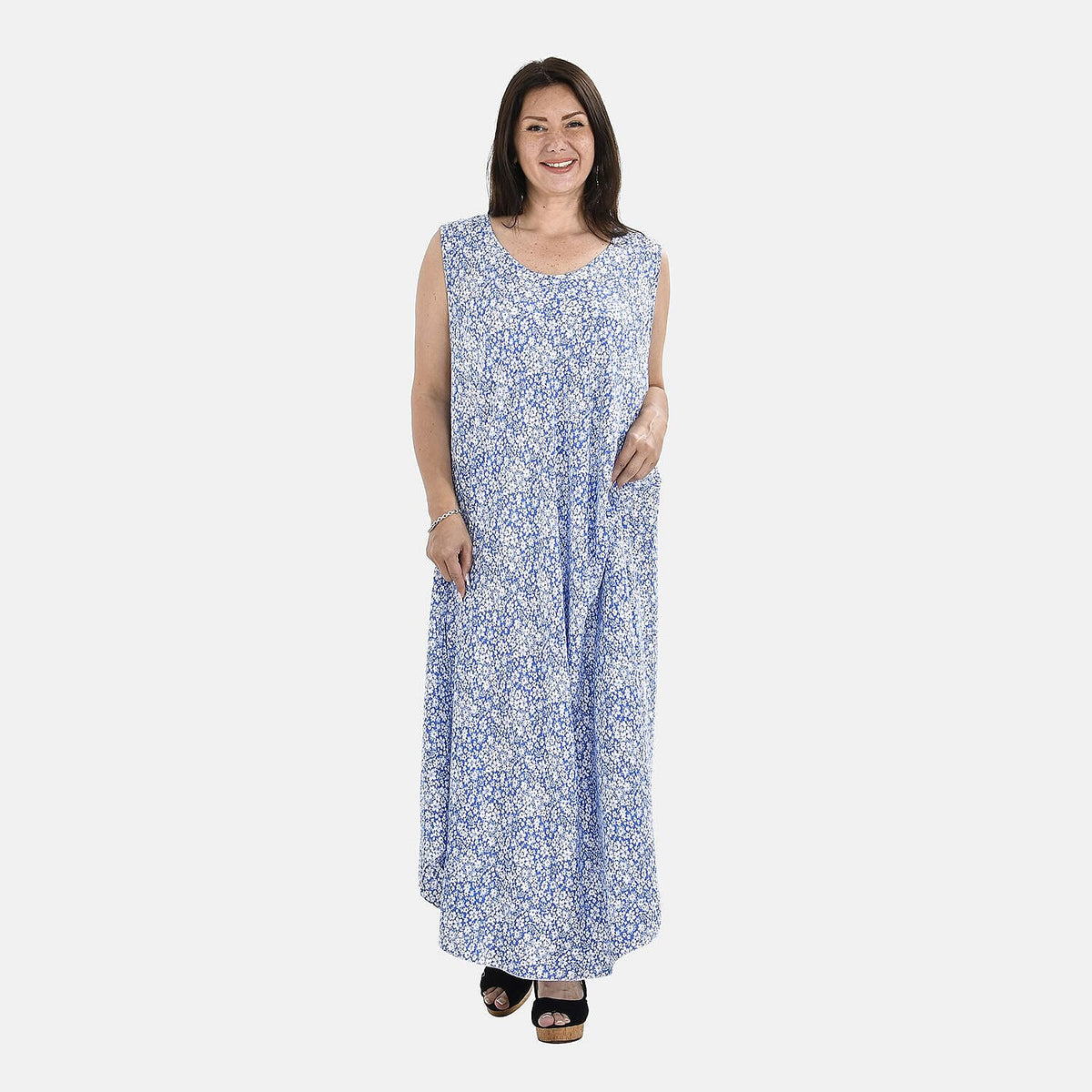 Tamsy Daisy Print Umbrella Maxi Dress - Sky Blue 7368611 4