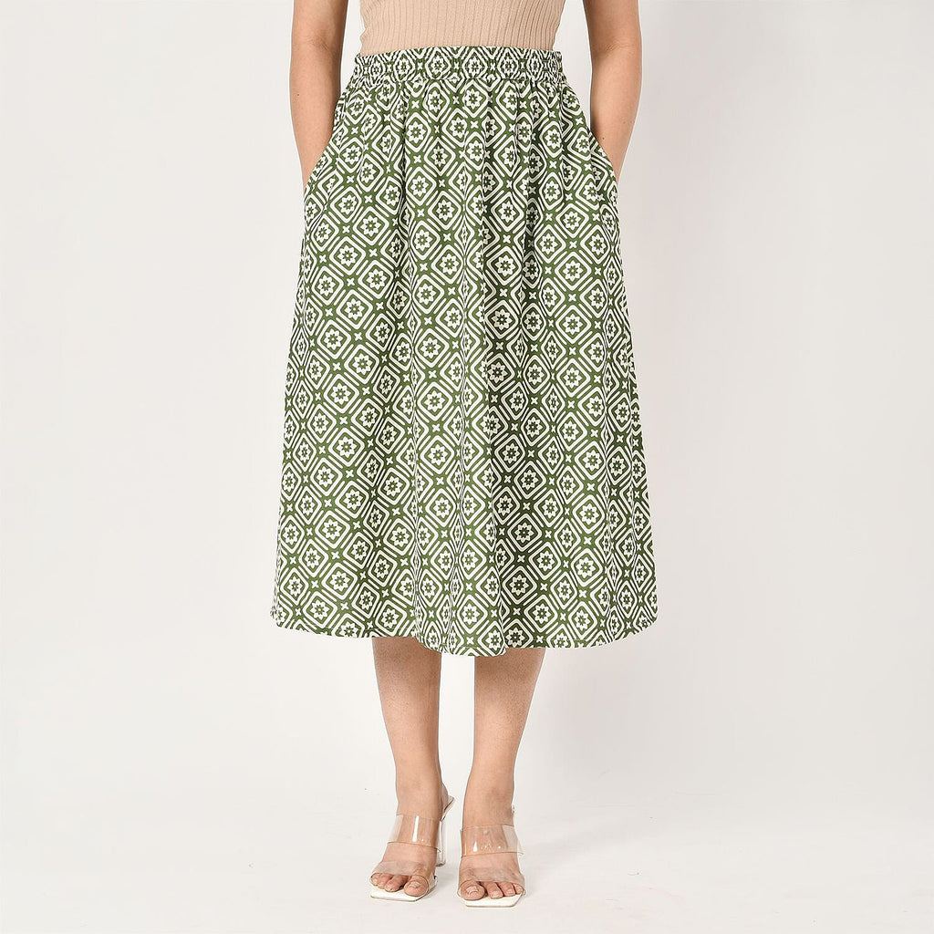 TAMSY 100% Viscose Geometric Pattern Skirt with Elastic Waist (Size S) - Green