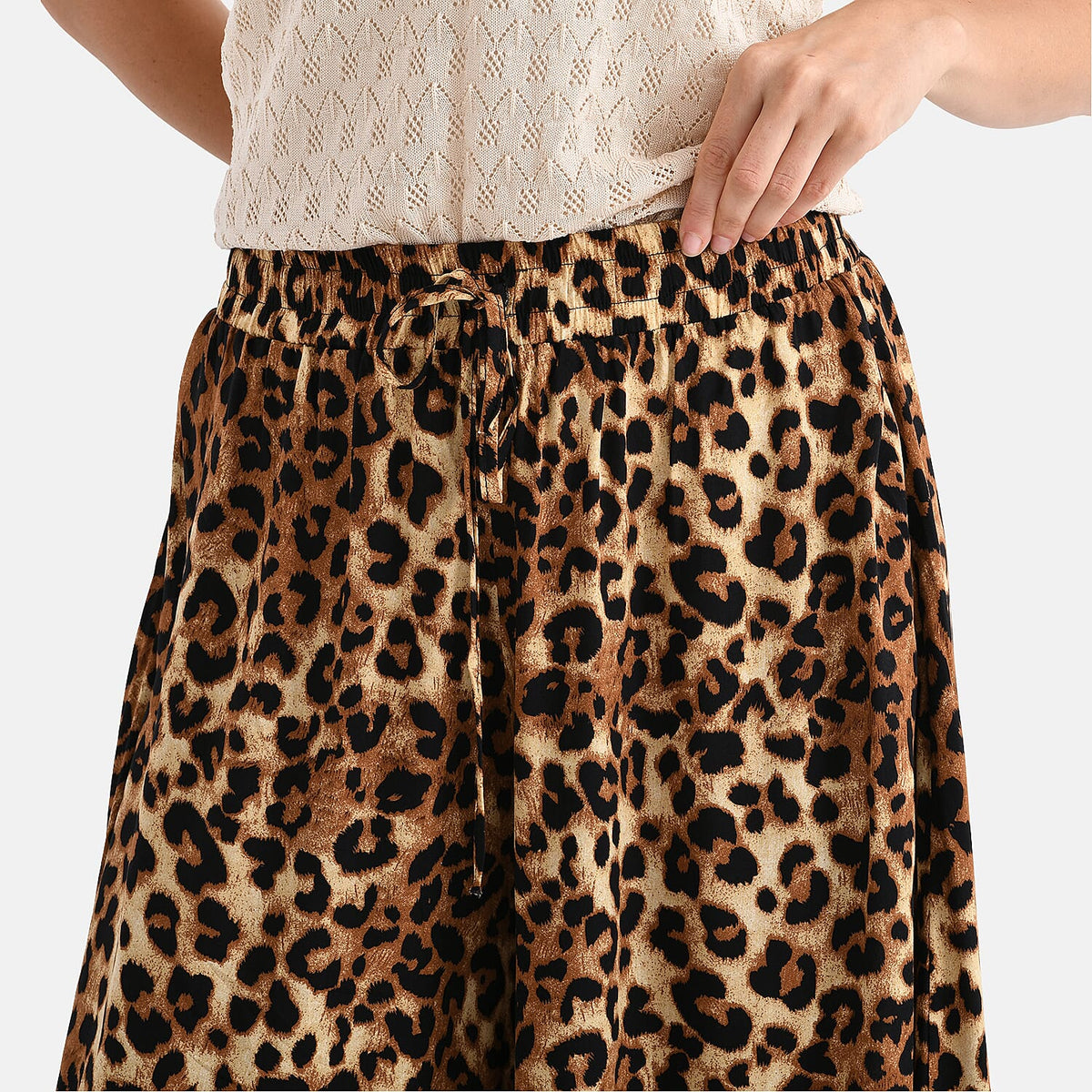 Tamsy Women's Leopard Print Elastic Waist Wide Leg Culottes V32531670 5