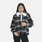 Tamsy Plaid Pattern Coat with Faux Fur Collar (Size XXL) - Black and White