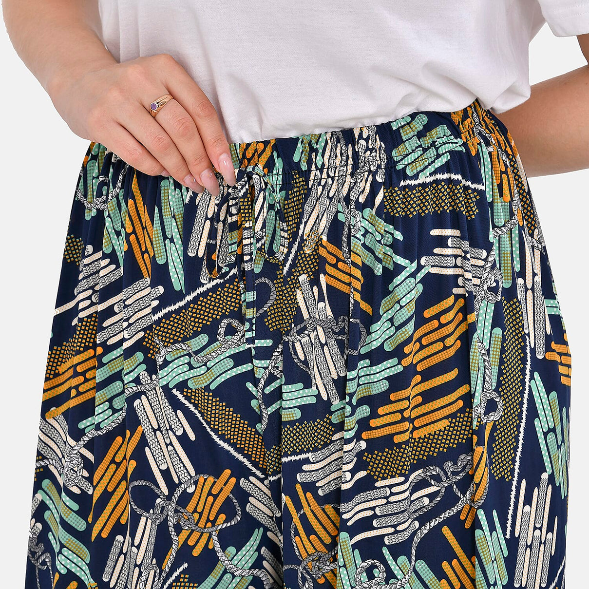 TAMSY Abstract Pattern Trousers 7725138 5