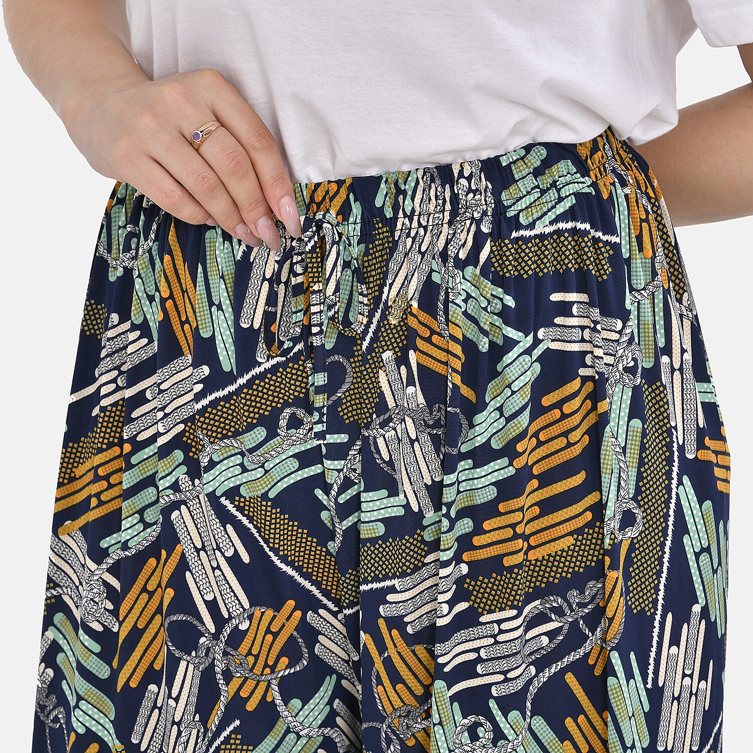 TAMSY Abstract Pattern Trousers 7725138 5