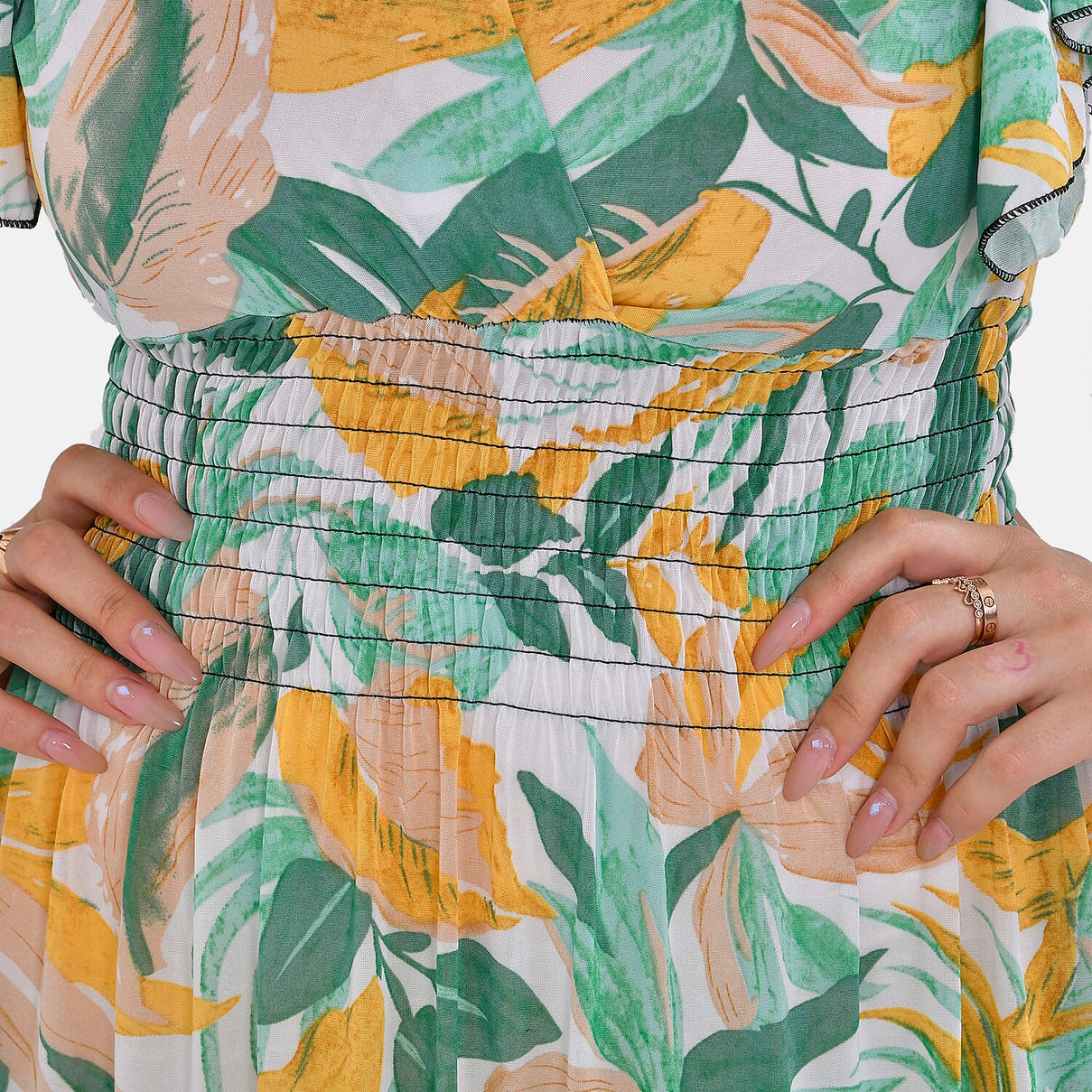 Tamsy Flutter Sleeves Floral Pattern Smocked Midi Dress 7722705 6