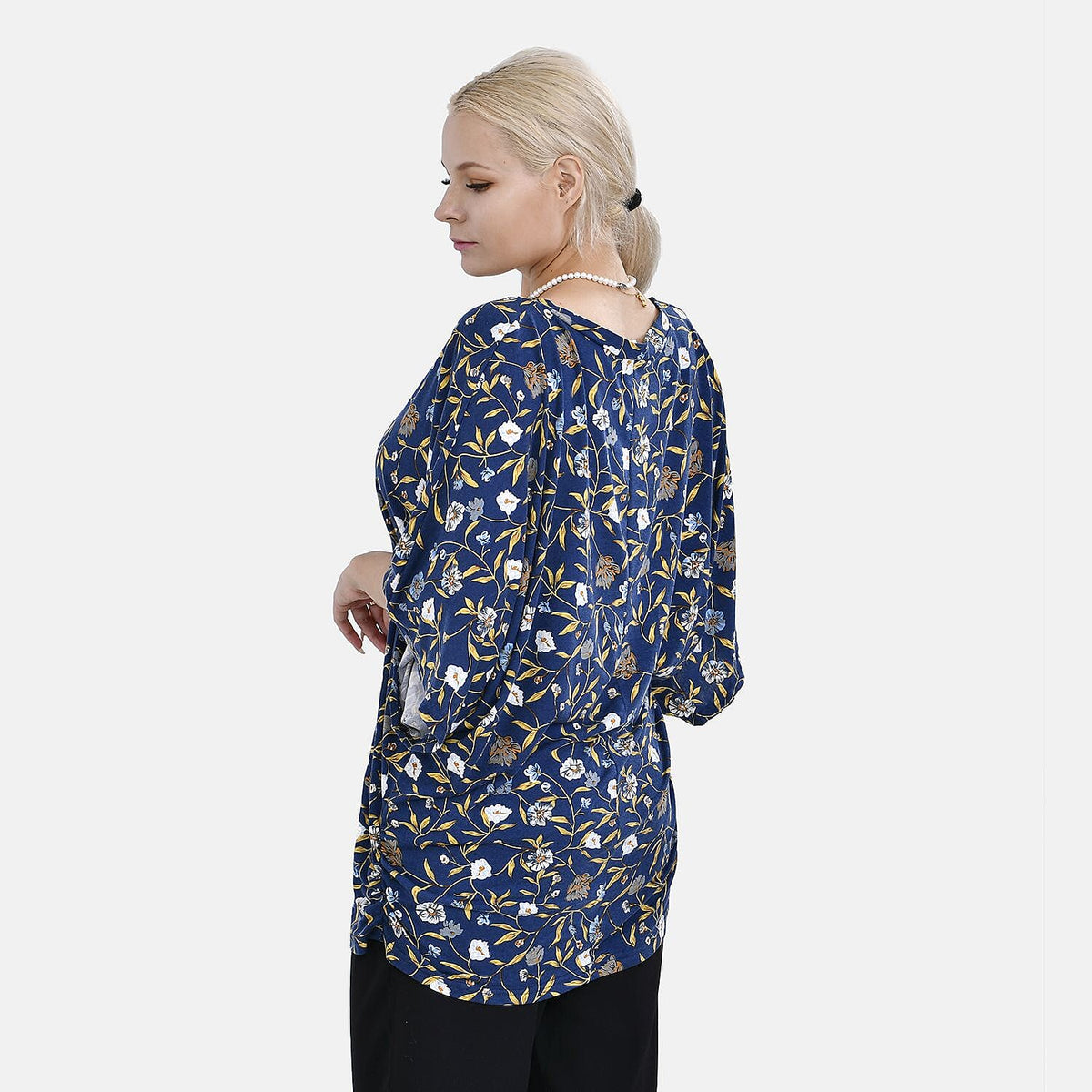 TAMSY V-Neck Floral Printed Knit Drape Women's Top 7512875 2