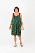 Tamsy Knitted Knee Length Dress (Size L) - Green & Black