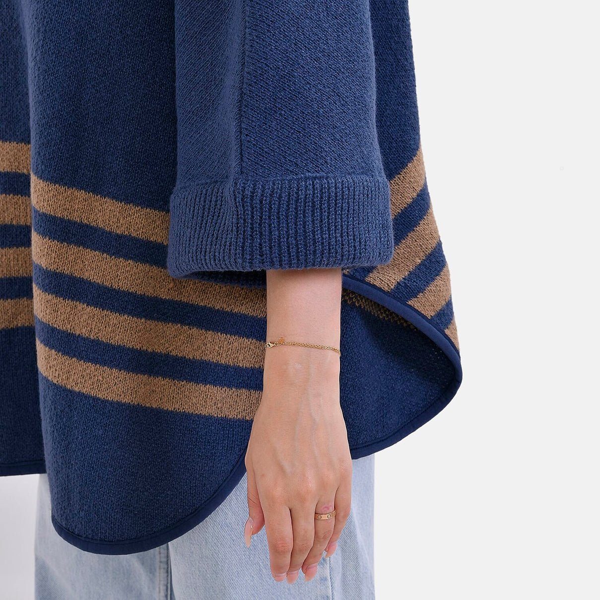 Tamsy Winter Poncho with Zip Detail 7806976 5