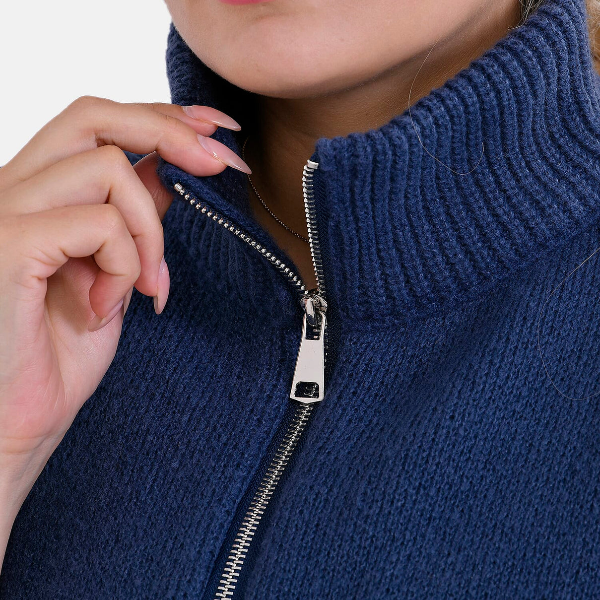 Tamsy Winter Poncho with Zip Detail 7806976 6