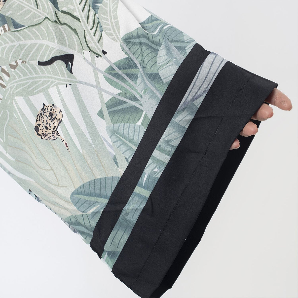 Tamsy Printed Kimono (Size L) - Green 7545672 5