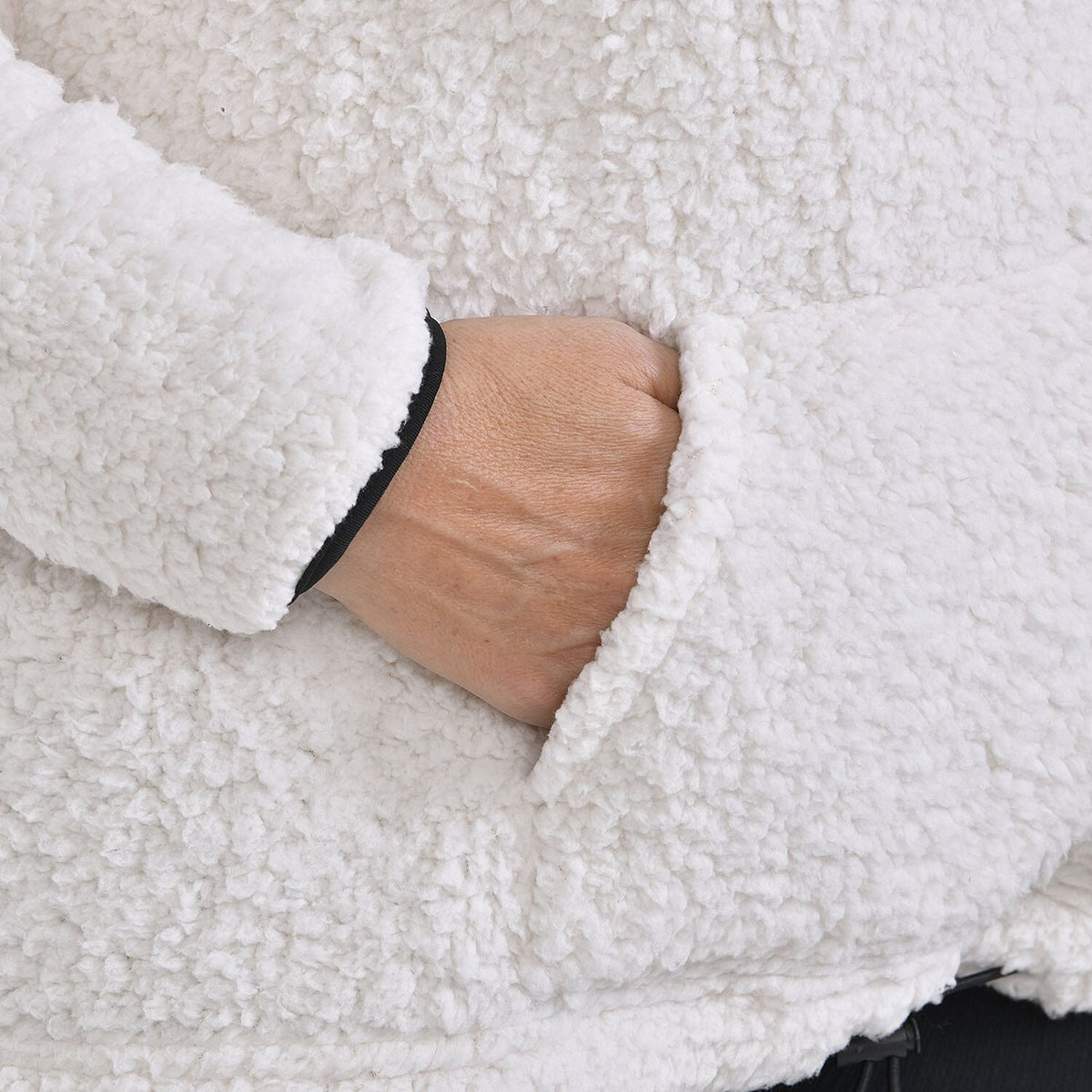 Half Zip Sherpa Sweatshirt With Handy Kangaroo Pocket (Size L) - Cream 7585883 7
