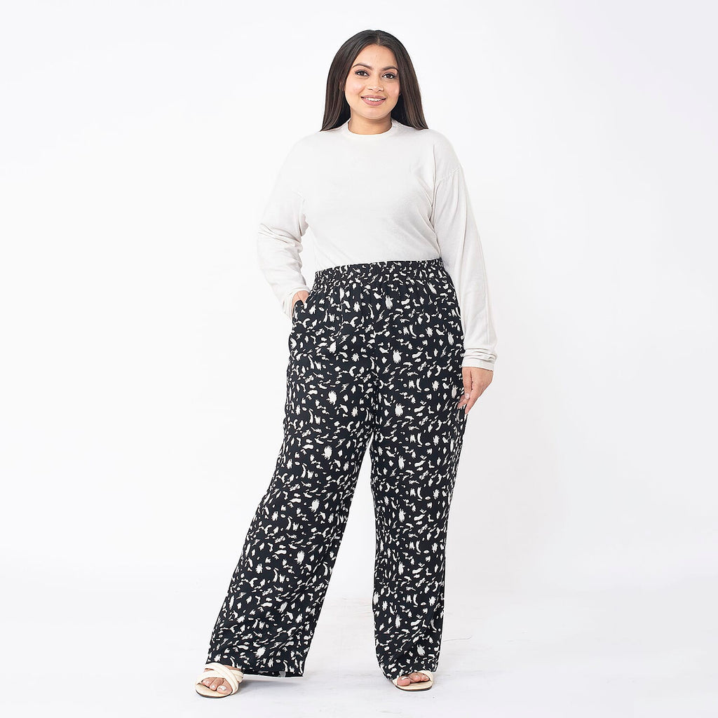 TAMSY Animal Print Trousers (Size M 12 - 14) - Grey