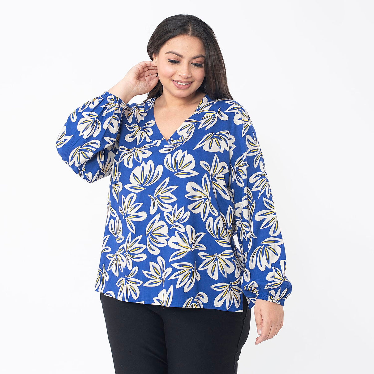 TAMSY Printed V-Neck Full Sleeve Top with Elasticed Cuffs 7639165 3