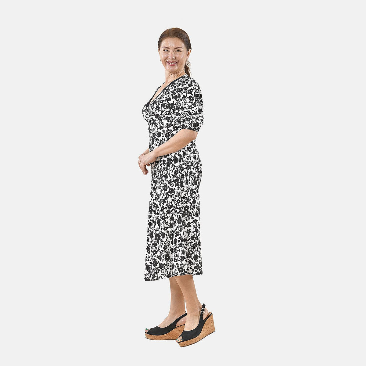Super Find - TAMSY Floral Patttern Lace Trim Dress - Black and Multi V32516428 3
