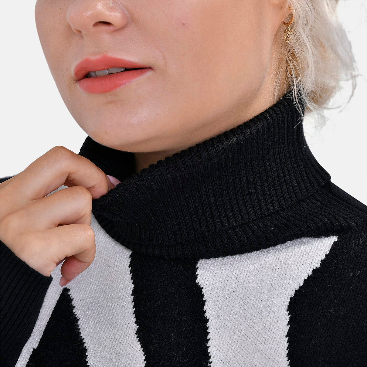 Tamsy Roll Neck Stripe Pattern Poncho Jumper 7598672 7
