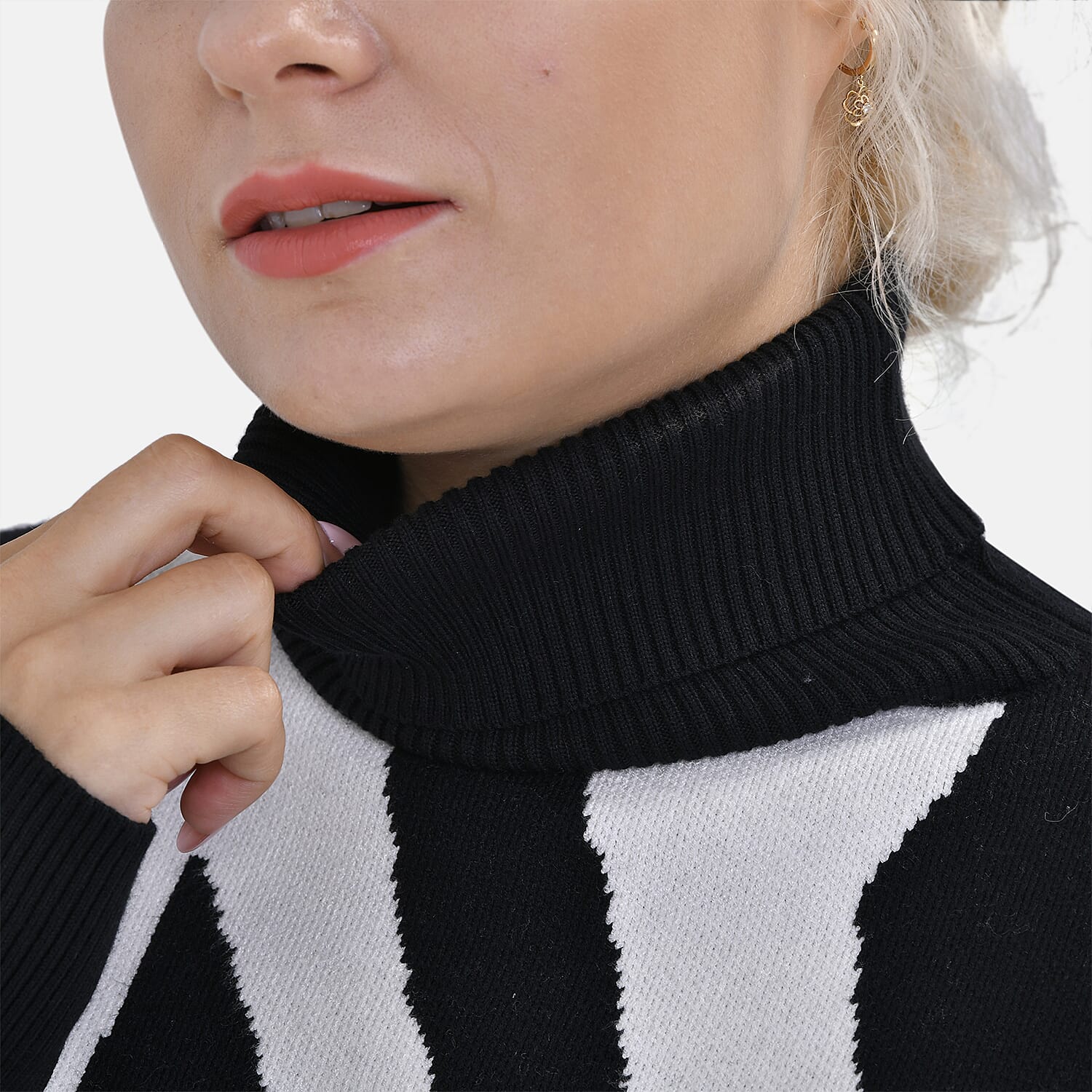 Tamsy Roll Neck Stripe Pattern Poncho Jumper 7598672 7