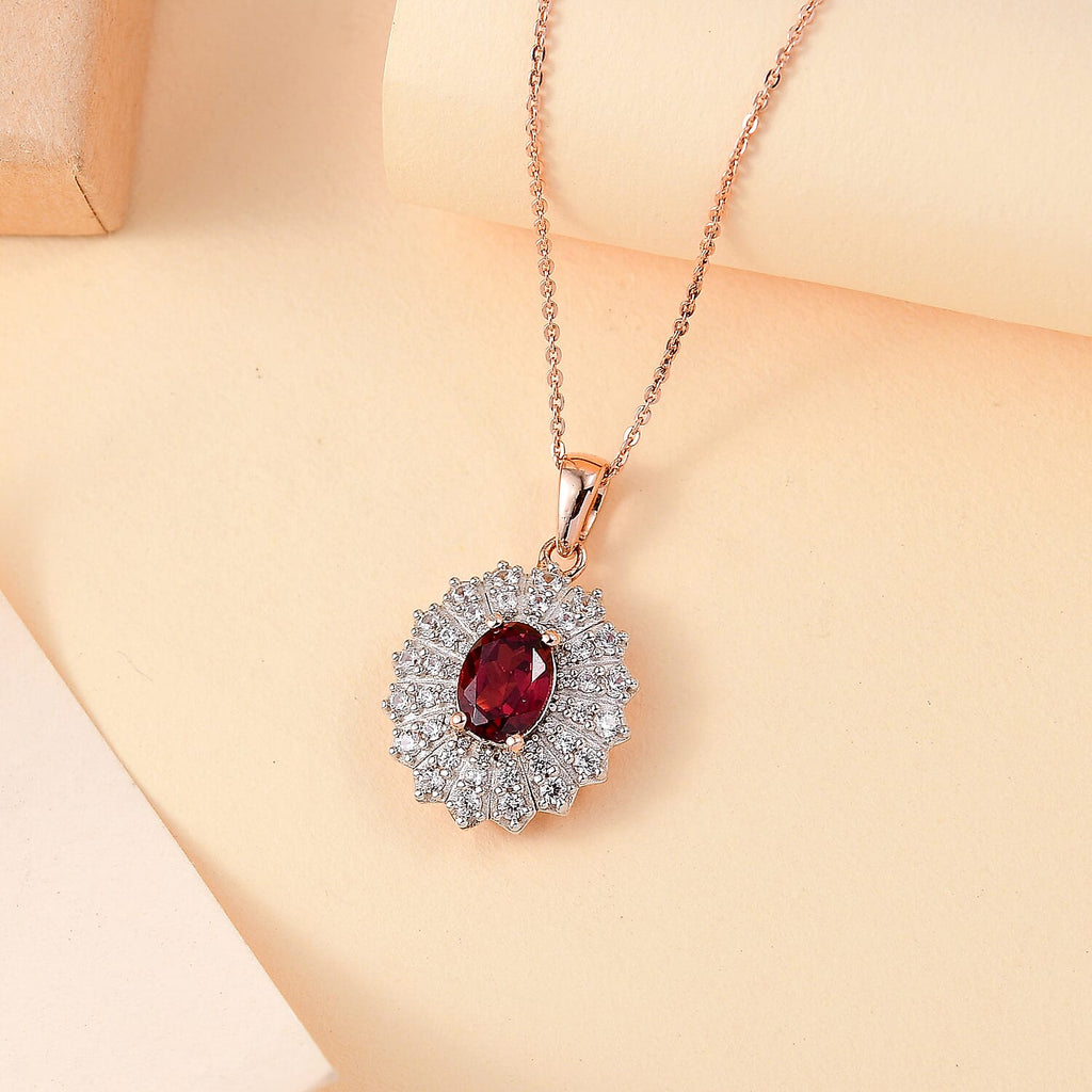 18K VERMEIL ROSE GOLD PLATED Pendent With Chain                    SILver Ct 2.75.
