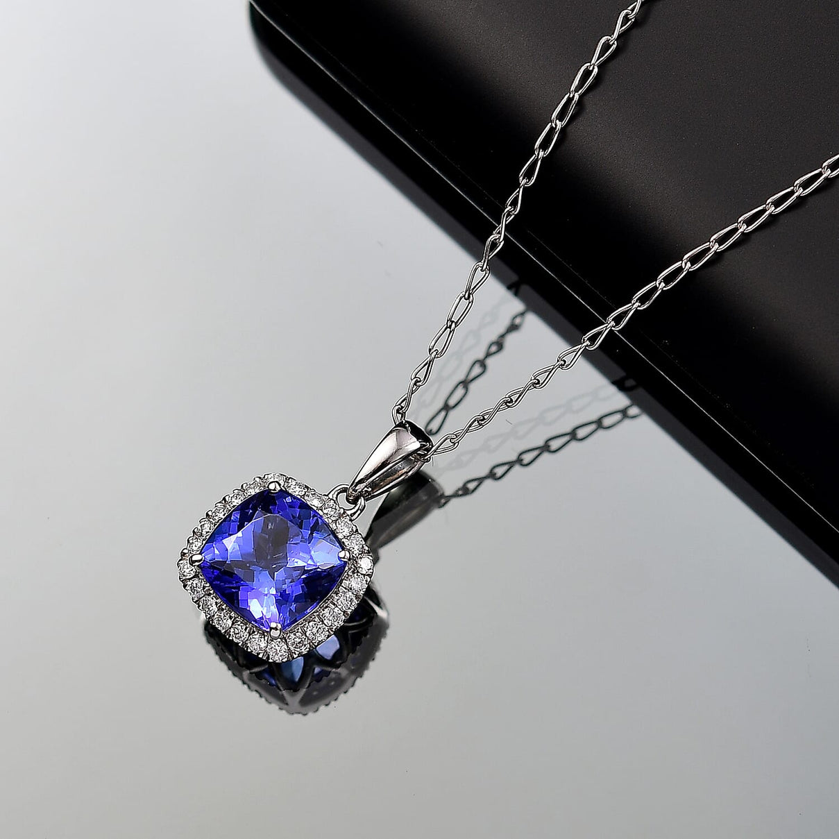 Rhapsody - 950 Platinum AAAA Tanzanite &amp; AGI Certified VS-E-F White Diamond Pendant with Chain (Size 18) 2.29 Ct, Platinum Wt. 4.29 Gms 4365659 2