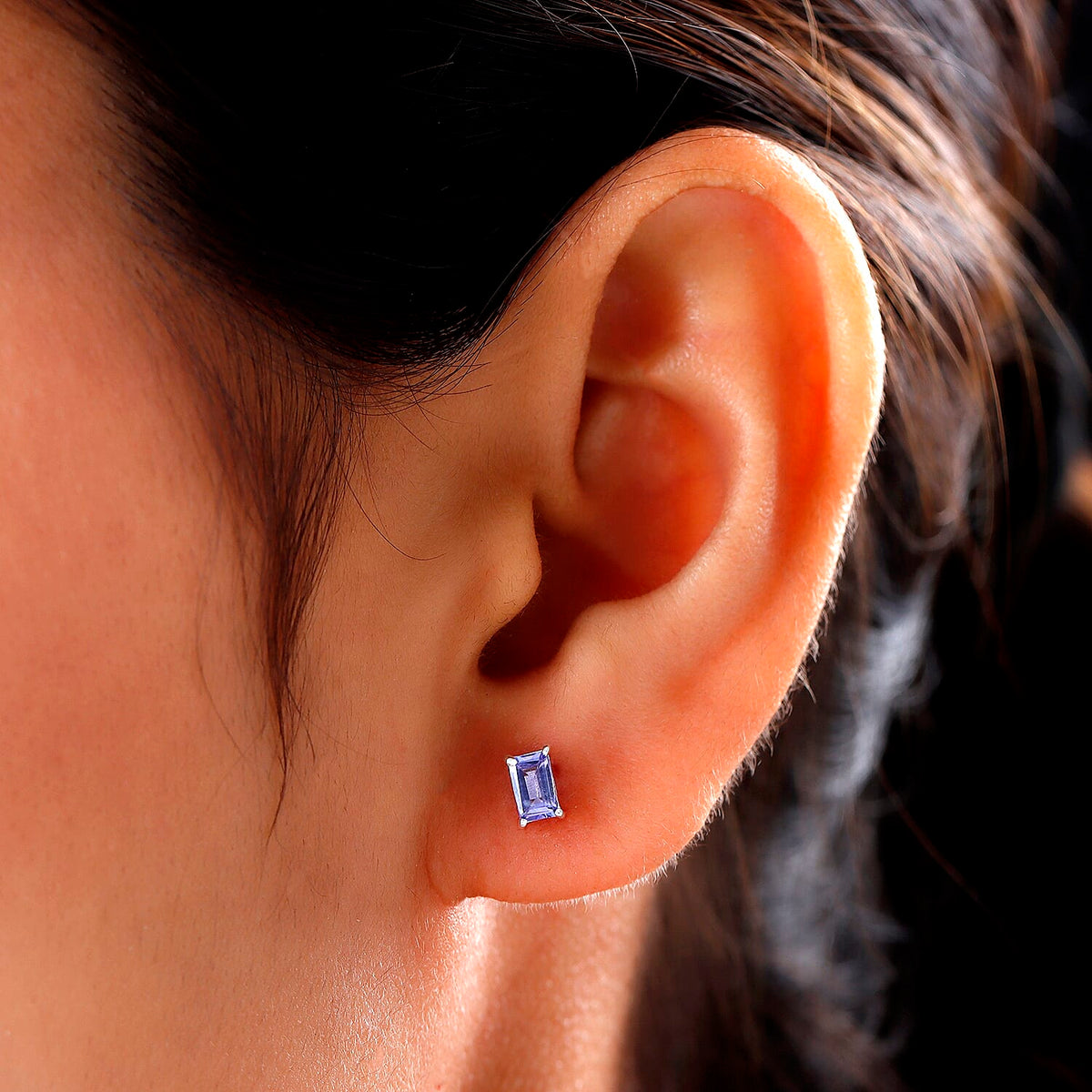 Tanzanite Stud Earrings in Sterling Silver 8894948 3