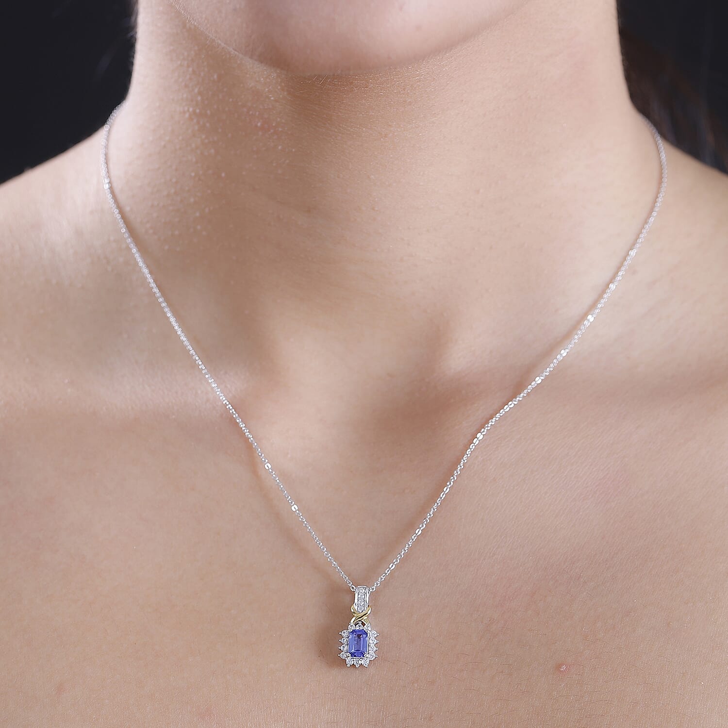 Tanzanite, White Zircon Halo Pendant with Chain (Size 20) in Rhodium and 18K Vermeil Yellow Gold Plated Sterling Silver 4311683 3