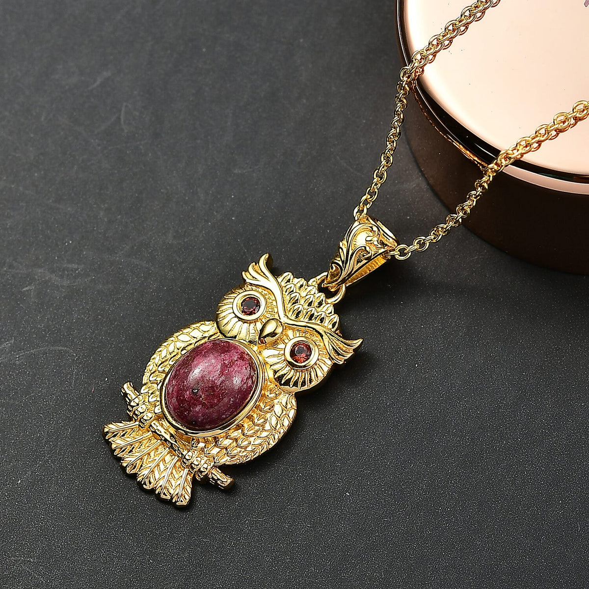 EverTrue Natural Thulite &amp; Red Garnet Owl Pendant with Chain (Size 20) in Yellow Gold Plated 3.44 Ct. 4421925 3