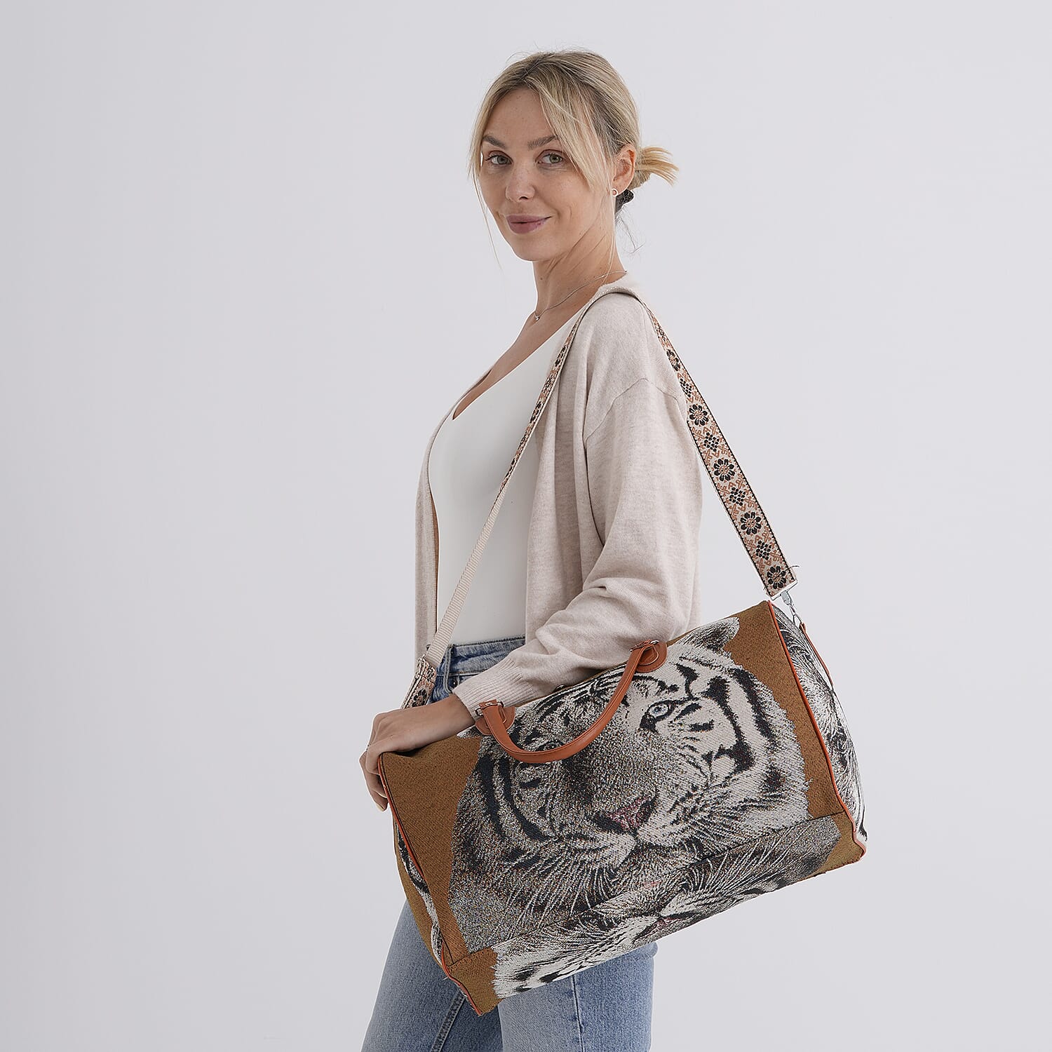 Life Style Tiger Print Duffel Bag with Shoulder Strap - Brown V32370353 3