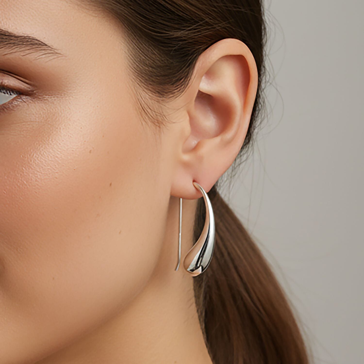 Treasure of Siam Sterling Silver Teardrop Earring with Hook 8296225 3