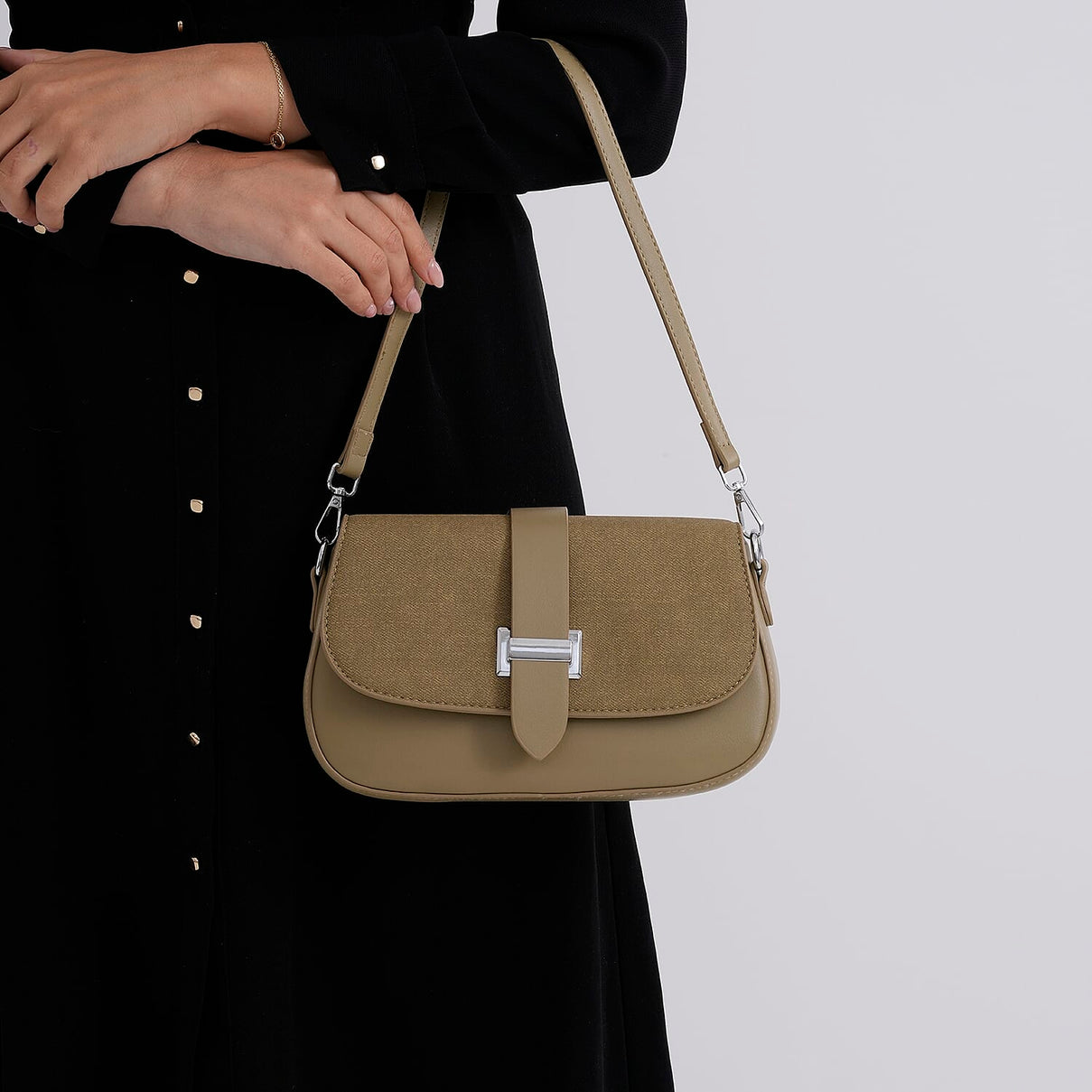 Two-Tone Saddle Bag With Crossbody Strap - Olive Green V32516066 4
