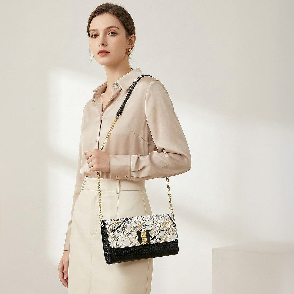 Abstract Print Two-Tone Wallet Crossbody Bag with Chain Strap V32516224 4