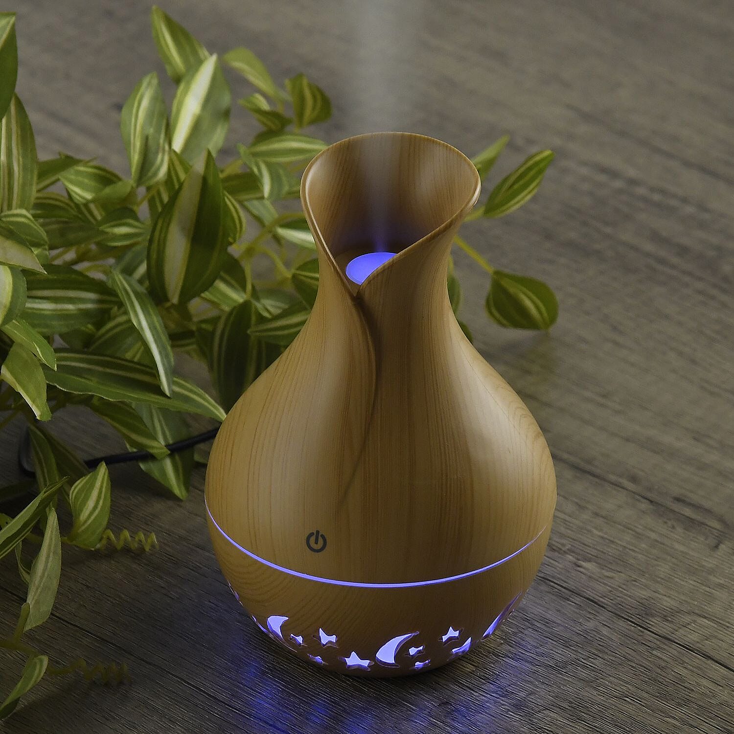 Ultrasonic Aroma Humidifier with LED Light (Size 14x15 cm) - Light Brown 7479605 1