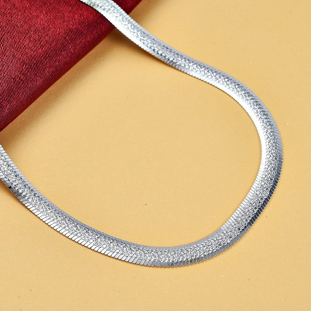 Vegas CloseOut- Sterling Silver Herringbone Necklace (Size - 18), Silver Wt. 9.12 Gms