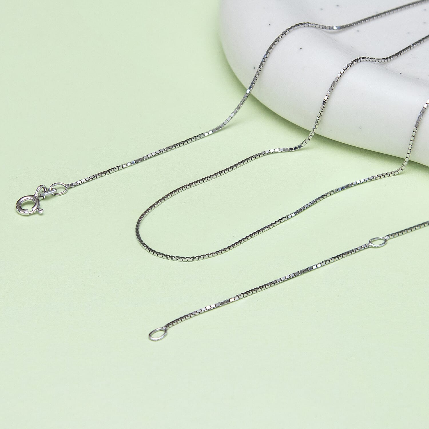 Venetian Box Chain Adjustable 18 Inch-20 Inch in 9K White Gold 7588044 2
