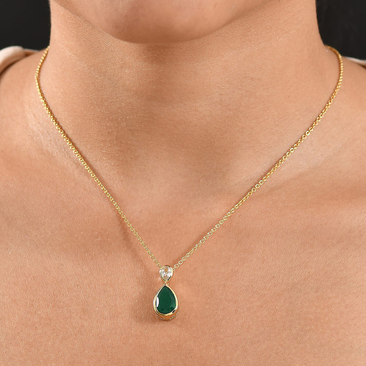 Verde Onyx and White Topaz Pendant with Chain (Size 20) in Yellow Gold Plated Sterling Silver 3.44 Ct. 4410724 2