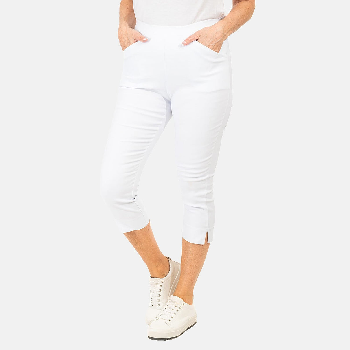 EBSCO Emelia Crop Bengalines -white -L 7754974 0
