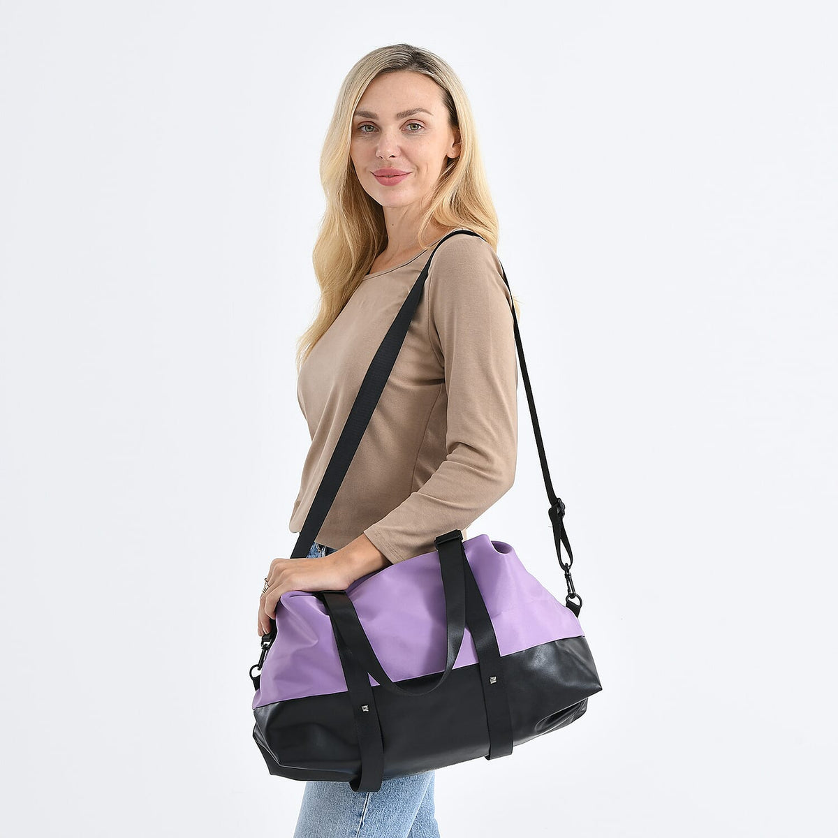 Duffle Bag- 3 slip pockets and 1 zip pocket - Water Repellent Multipurpose - Lilac V32604555 3