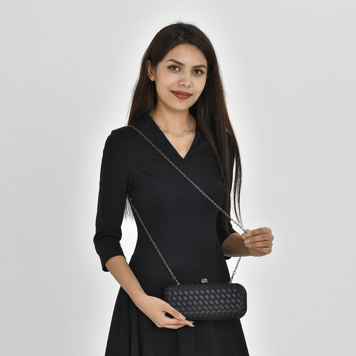Weave Pattern Clutch Bag with Shoulder Metal Chain - Black 7163915 2