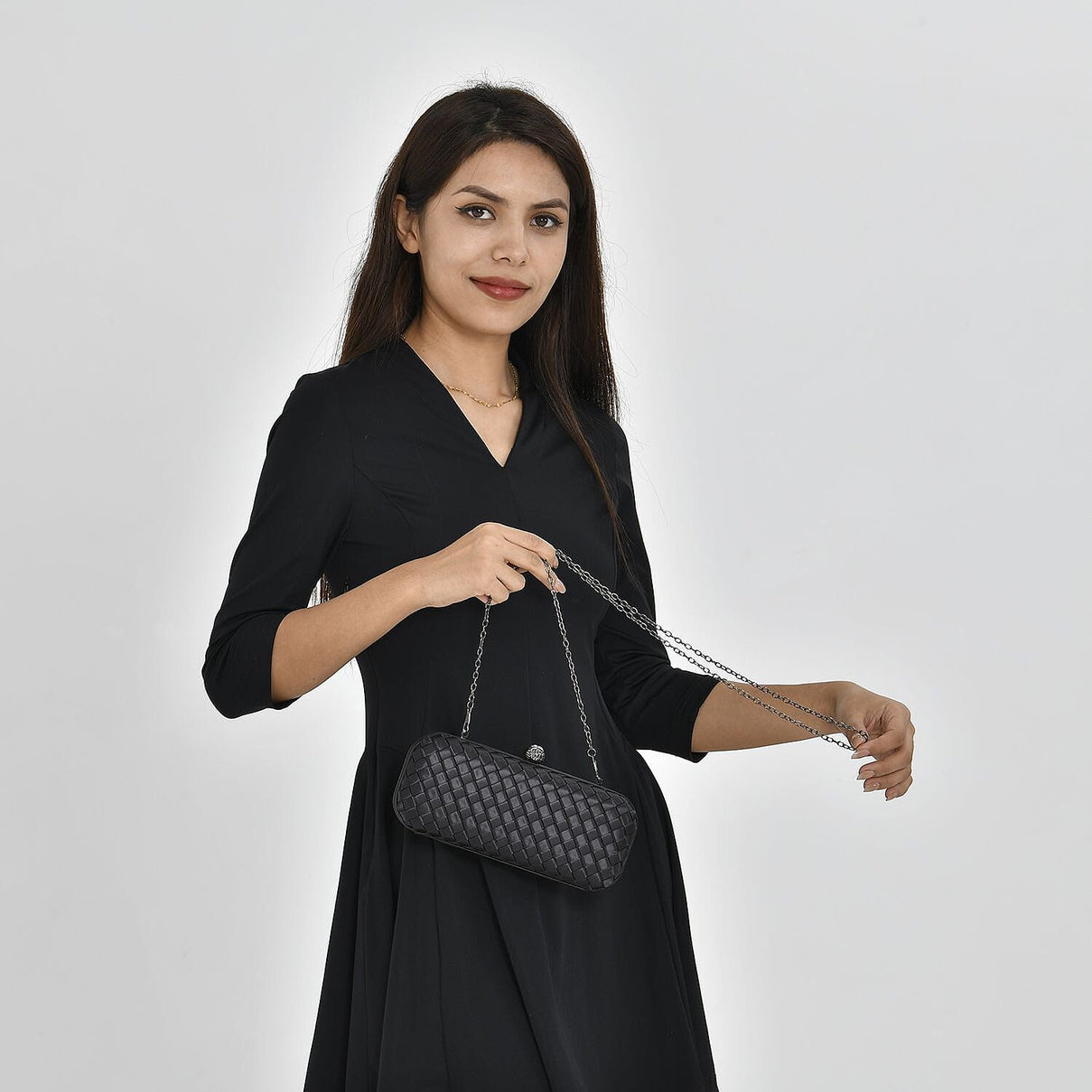 Weave Pattern Clutch Bag with Shoulder Metal Chain - Black 7163915 3
