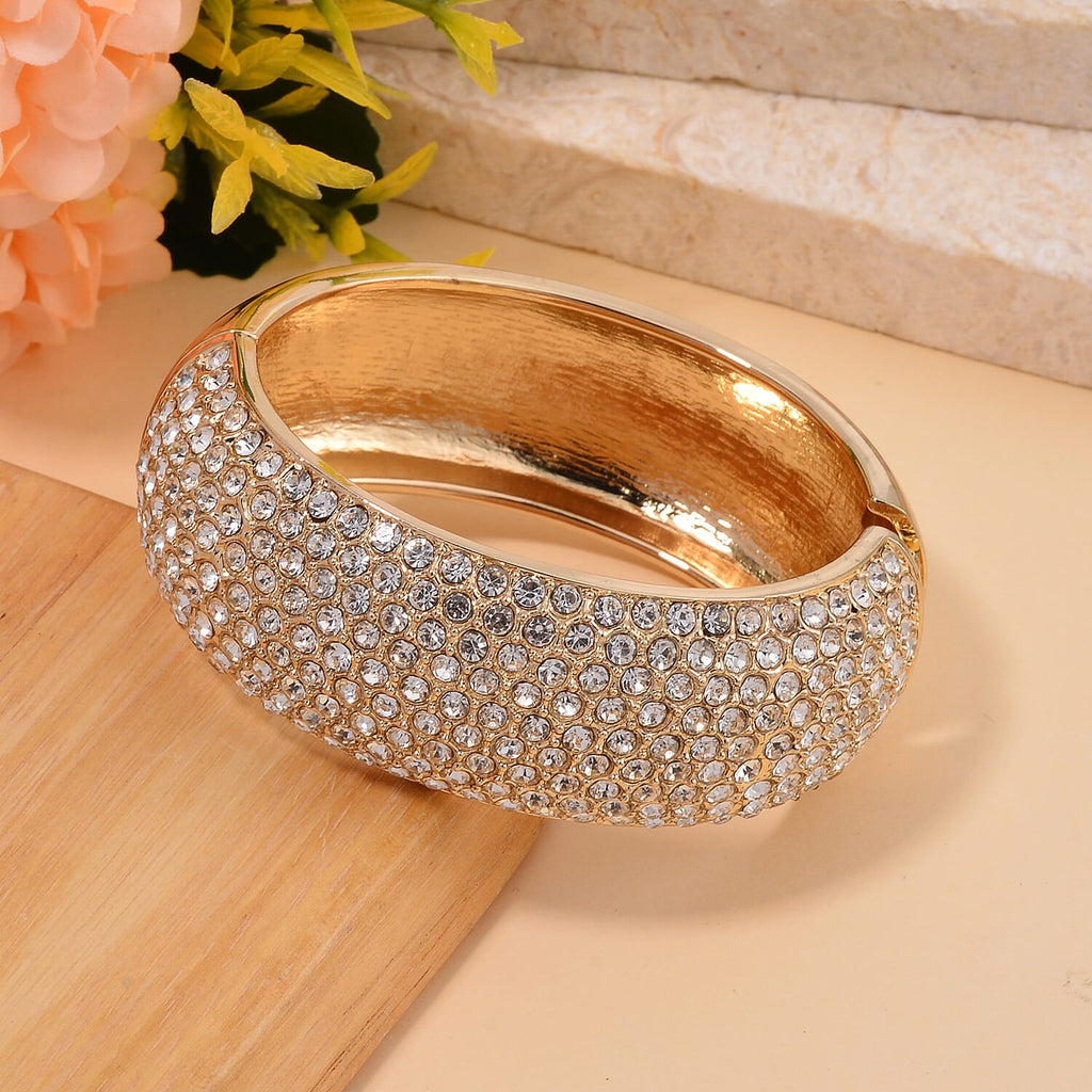 White Austrian Crystal Bangle (Sie 6.5)