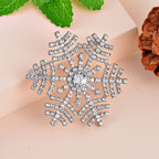 White Crystal  Brooch 0.01 ct  0.010  Ct.