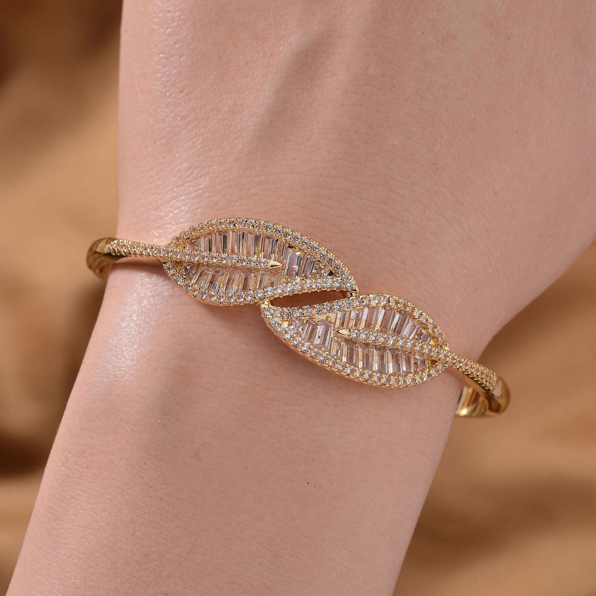 White Cubic Zirconia Bangle (Size 7.5) 5.00 Ct. 7856853 1