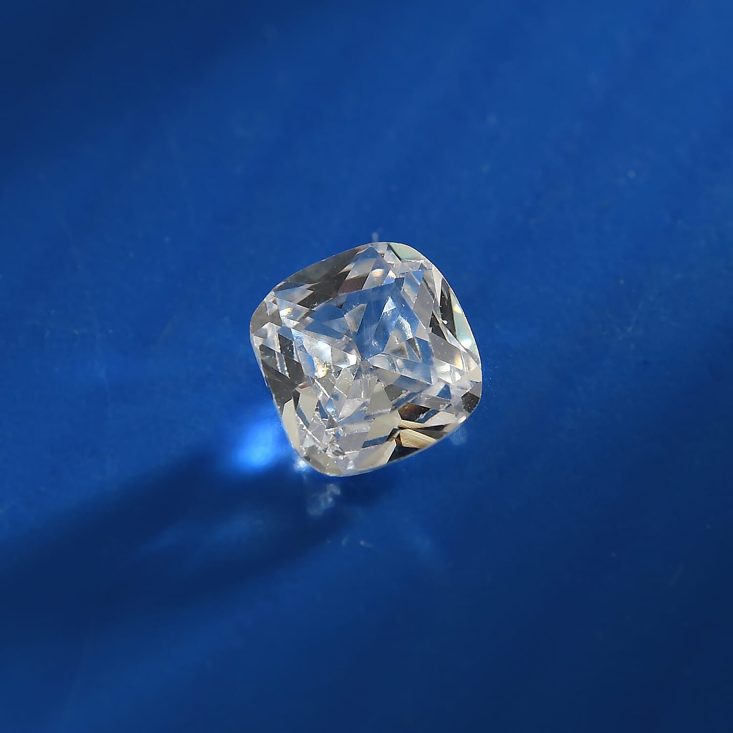 1.43 Ct. White Cubic Zirconia Loose Gemstone in Cushion Shape (6x6 mm) 8071345 1
