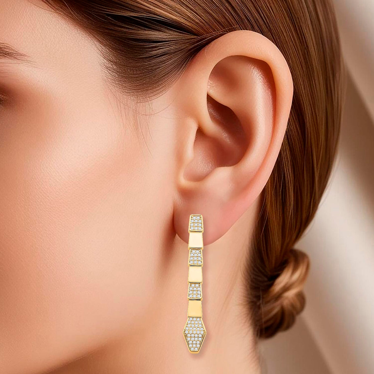 White Cubic Zirconia Earring with Push Back in Yellow Gold Plated 8211525 2