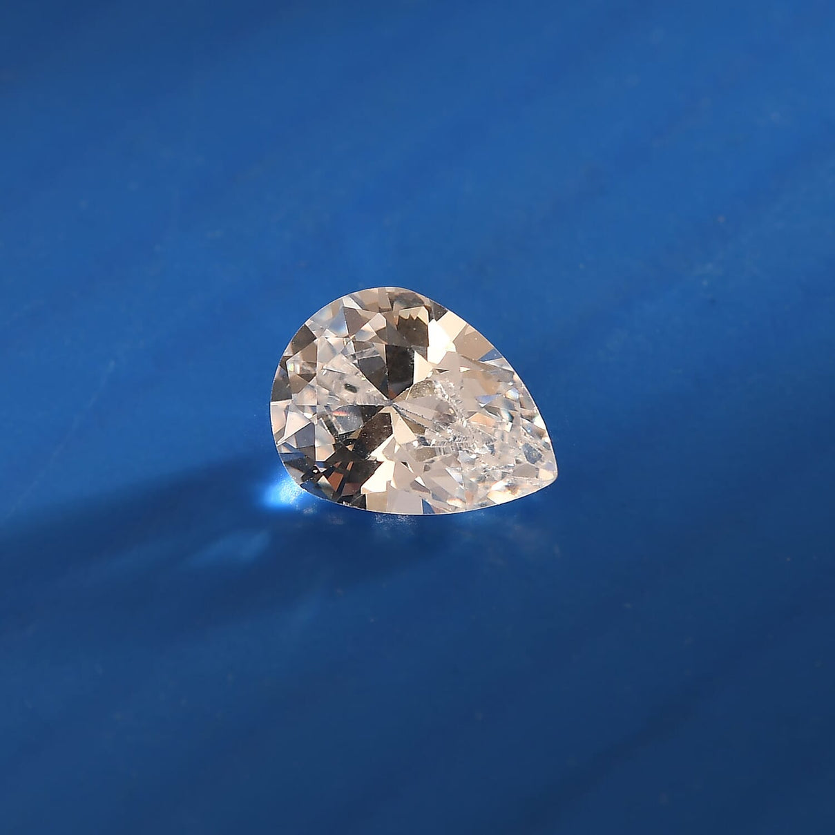 1.82 Ct. White Cubic Zirconia Loose Gemstone in Pear Shape (8x6 mm) 8071352 1