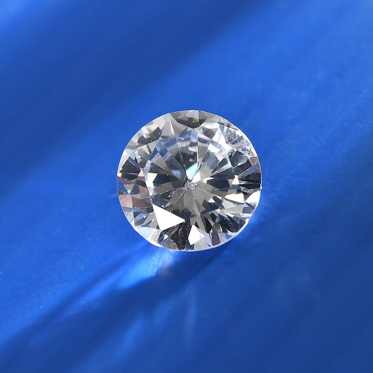 White Cubic Zirconia Loose Gemstone in Round Shape 3.35 Ct. (8 mm) 8071356 1