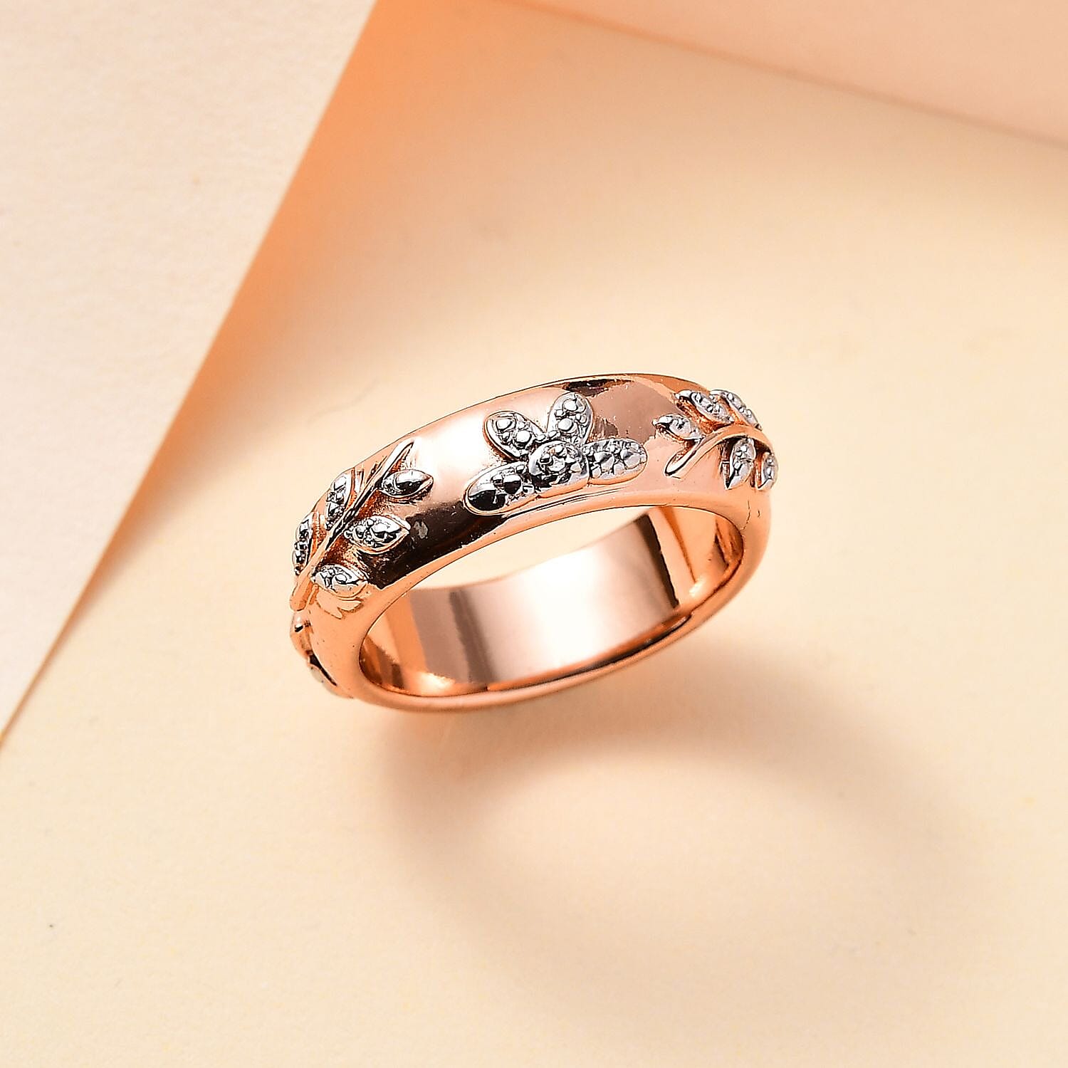 Diamond Floral Band Ring 7800723 1