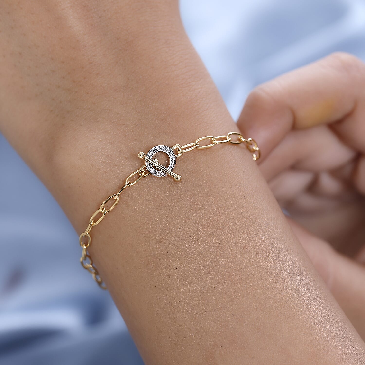 Designer Inspired - Diamond Paperclip Bracelet (Size - 7.5) With T-Bar Clasp in 18K Vermeil Yellow Gold Plated Sterling Silver 7636984 2