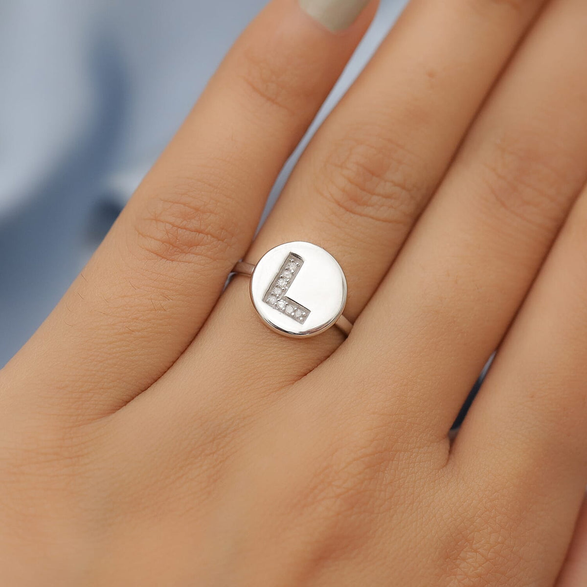 White Diamond Initial-L Ring in Platinum Plated Sterling Silver 7455911 3