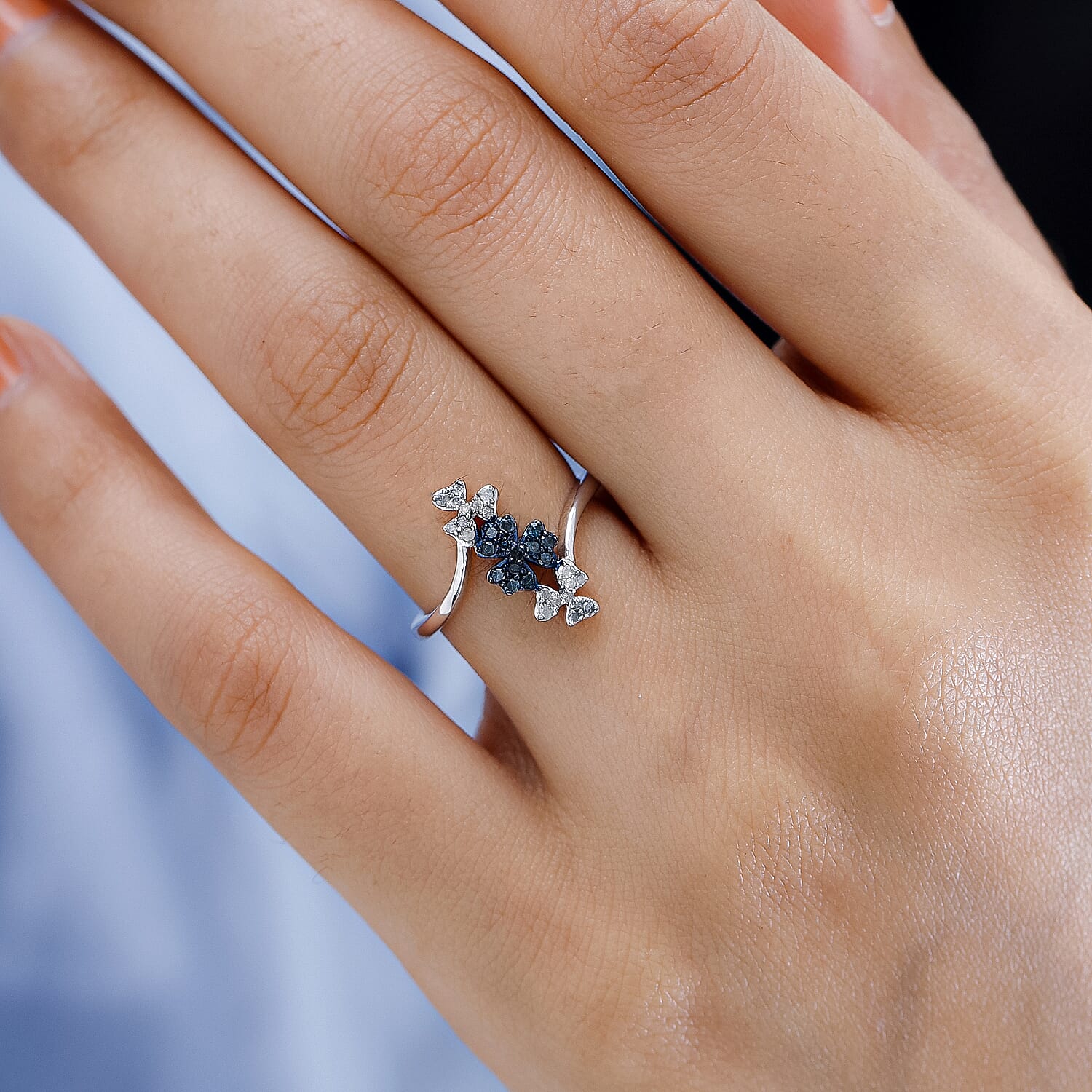 White Diamond and Blue Diamond Ring in Platinum Overlay Sterling Silver 0.21 Ct 7461233 3