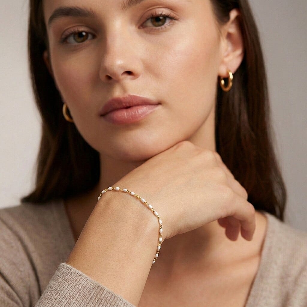 White Enamel Mini Paper Bracelet in 9K Yellow Gold 7.5 Inch 7567386 3
