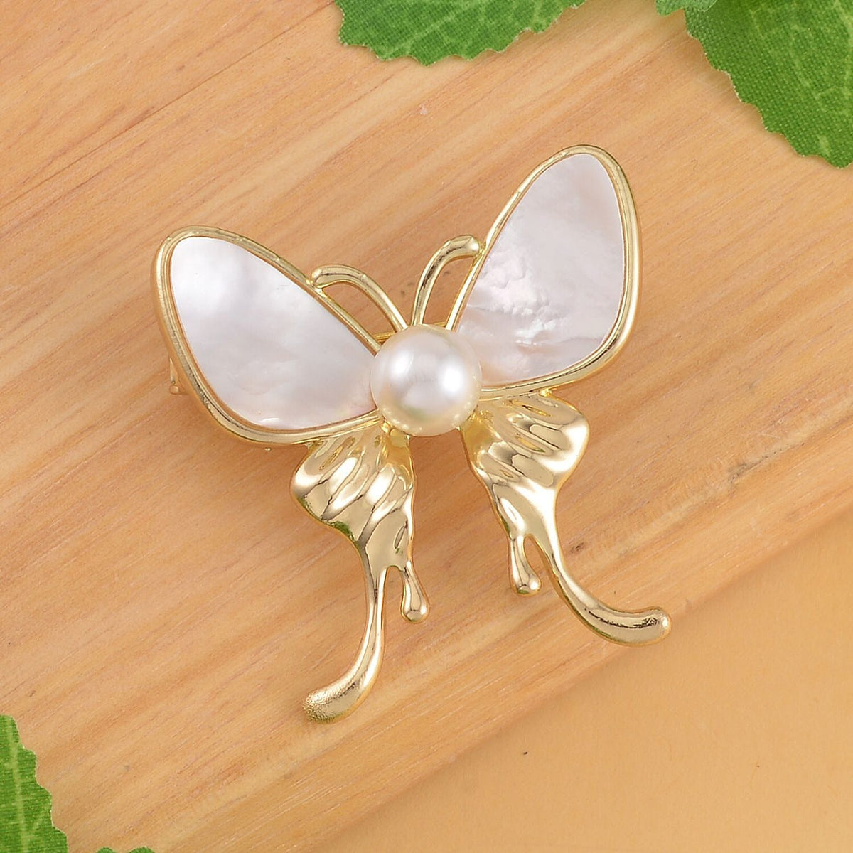 White Shell Pearl Butterfly Brooch in Yellow Gold Tone 7602252 2