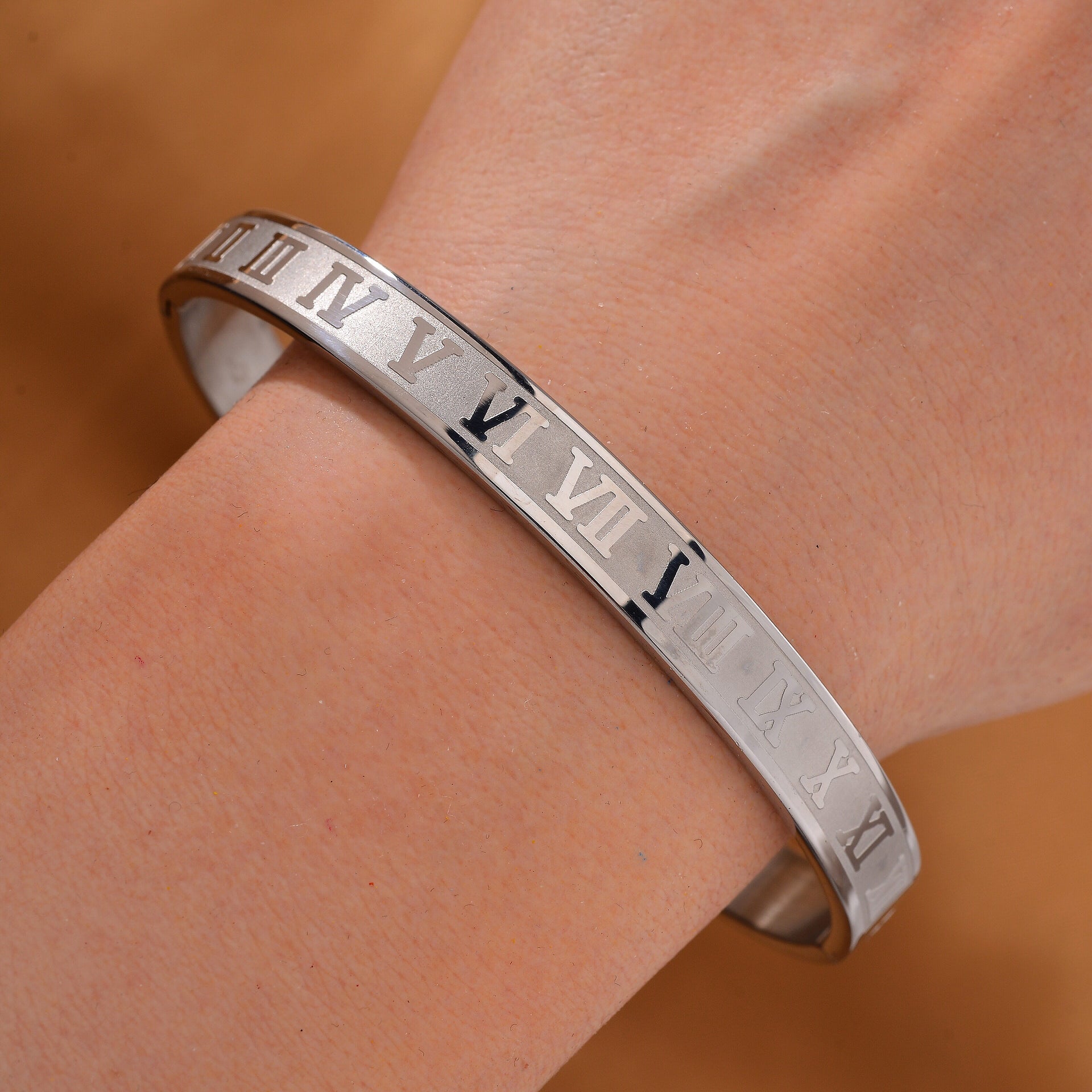 Closeout Deal - Roman Numeral Bangle (Size - 7.5) 7843698 1